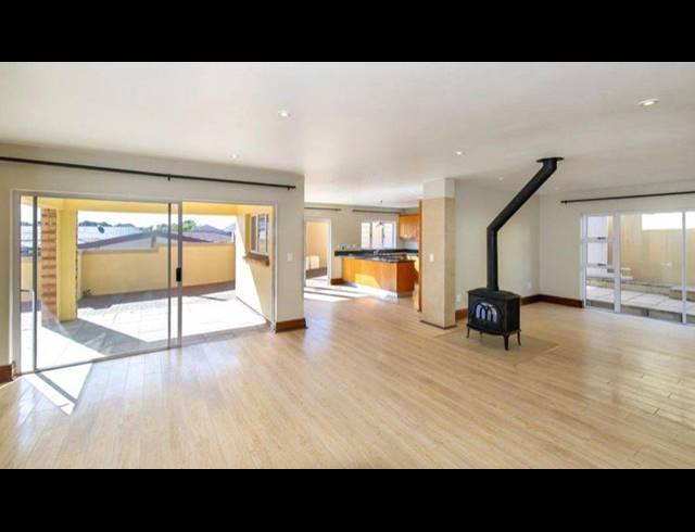 4 BEDROOM HOUSE FOR SALE IN KENSINGTON
